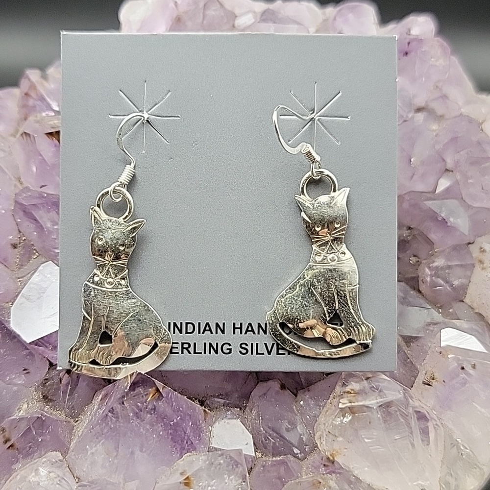 Sterling Silver Tribal Navajo Made “Cat” Hook Earrings by Louisse Yazzie 925